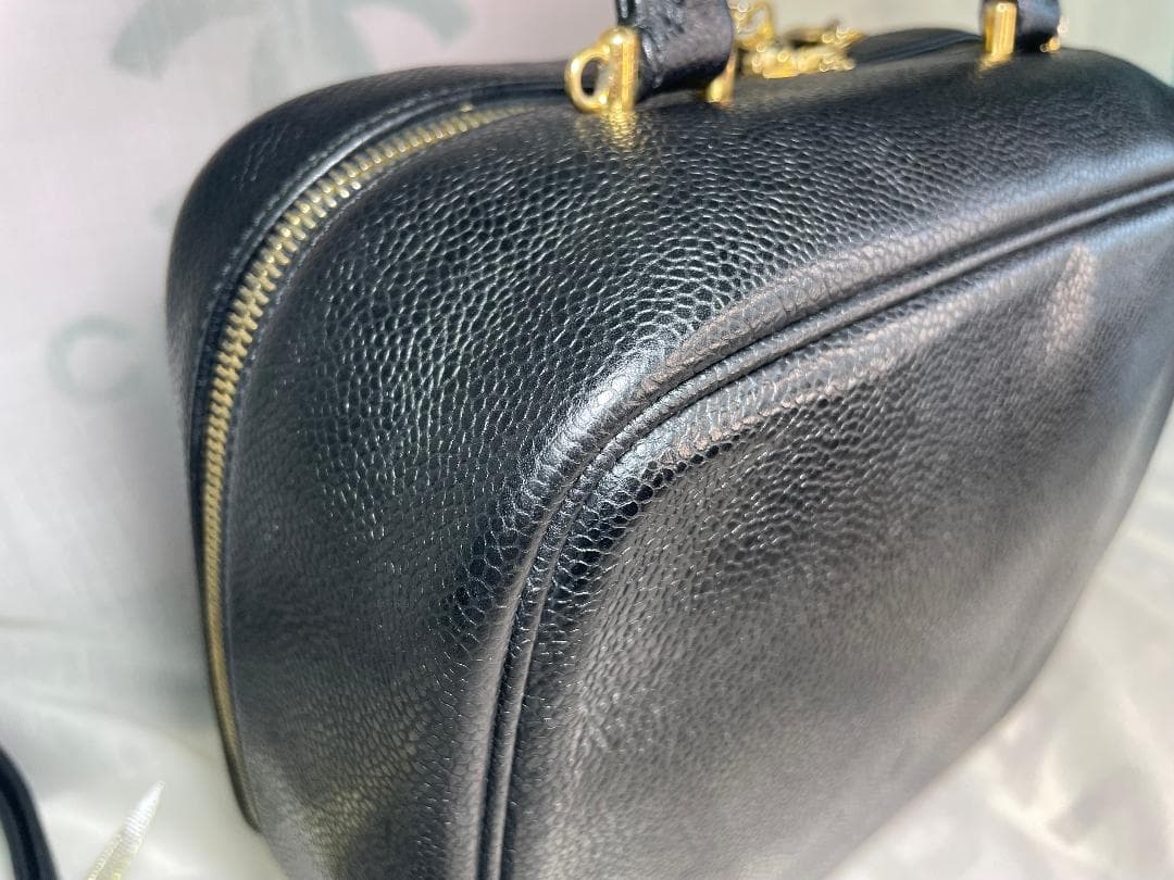 CHANEL シャネル　バニティ　キャビアスキン　ショルダー　メイク　CC　61