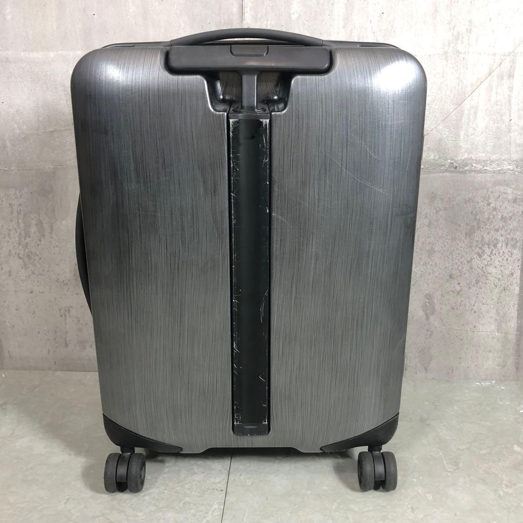 サムソナイト　INOVA　スーツケース　ブラック　軽量　機内持ち込みサイズ