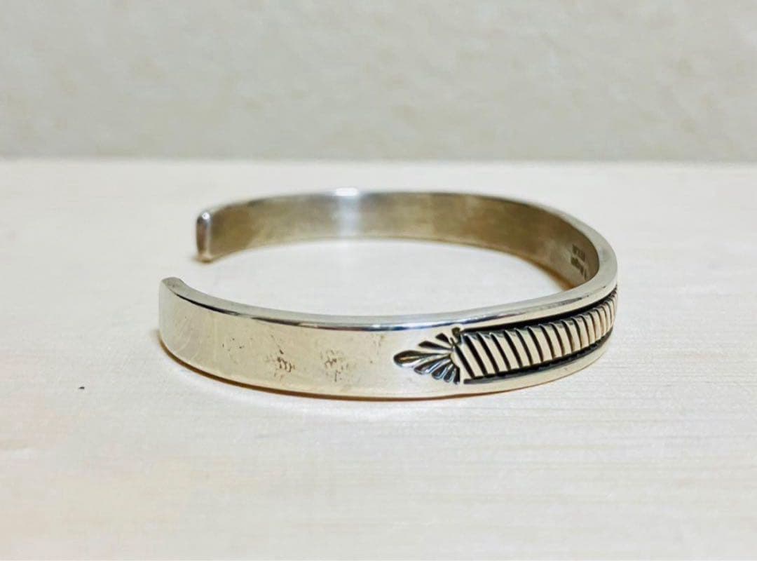 ナバホ　ブルースモーガン　バングル　スターリング