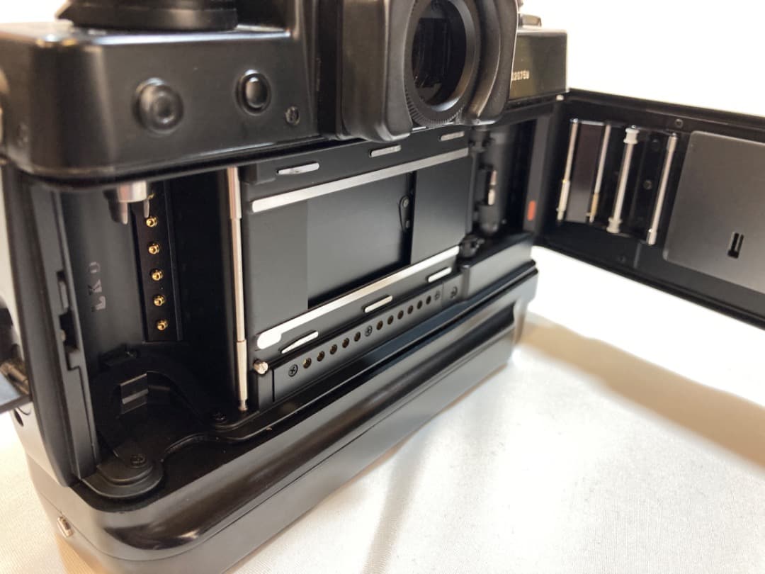 フィルムカメラ CONTAX RTS3 CarlZeiss Planar T*85mm f1.4