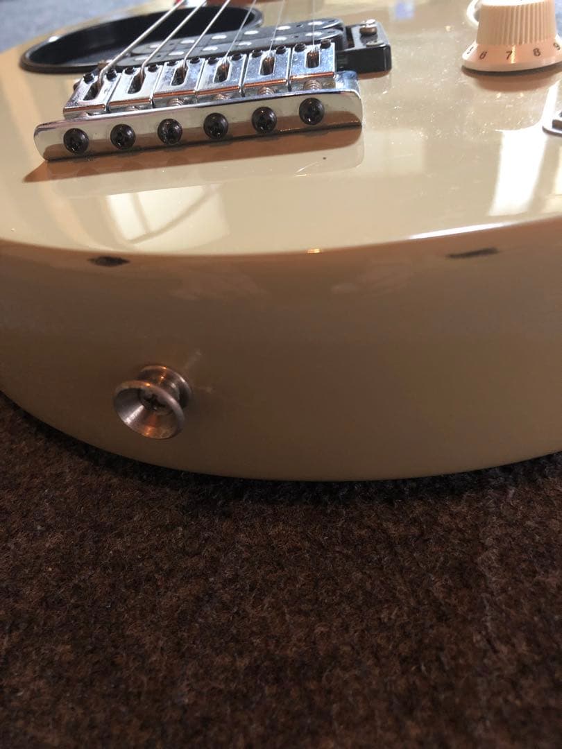 ＺＯ-３美品です‼️格安で大変お買い得でーす❗️オマケ付き^ ^