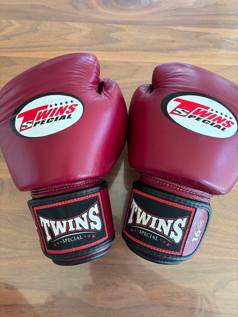 TWINS SPECIAL ボクシンググローブ 16oz ワインレッド