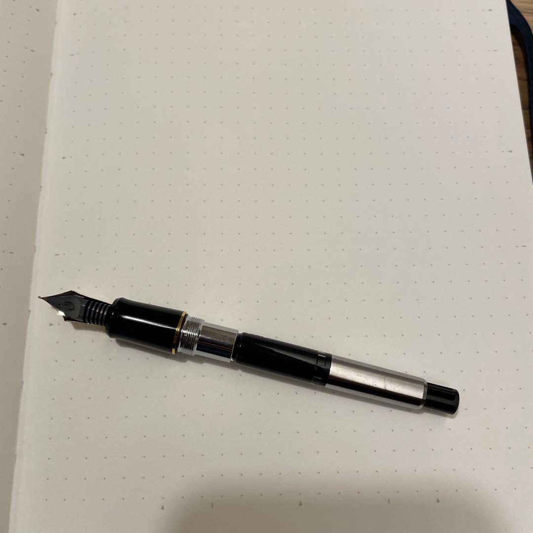 パイロット　カスタム742 モダナイズド　ブラウン　字幅FM 中細字