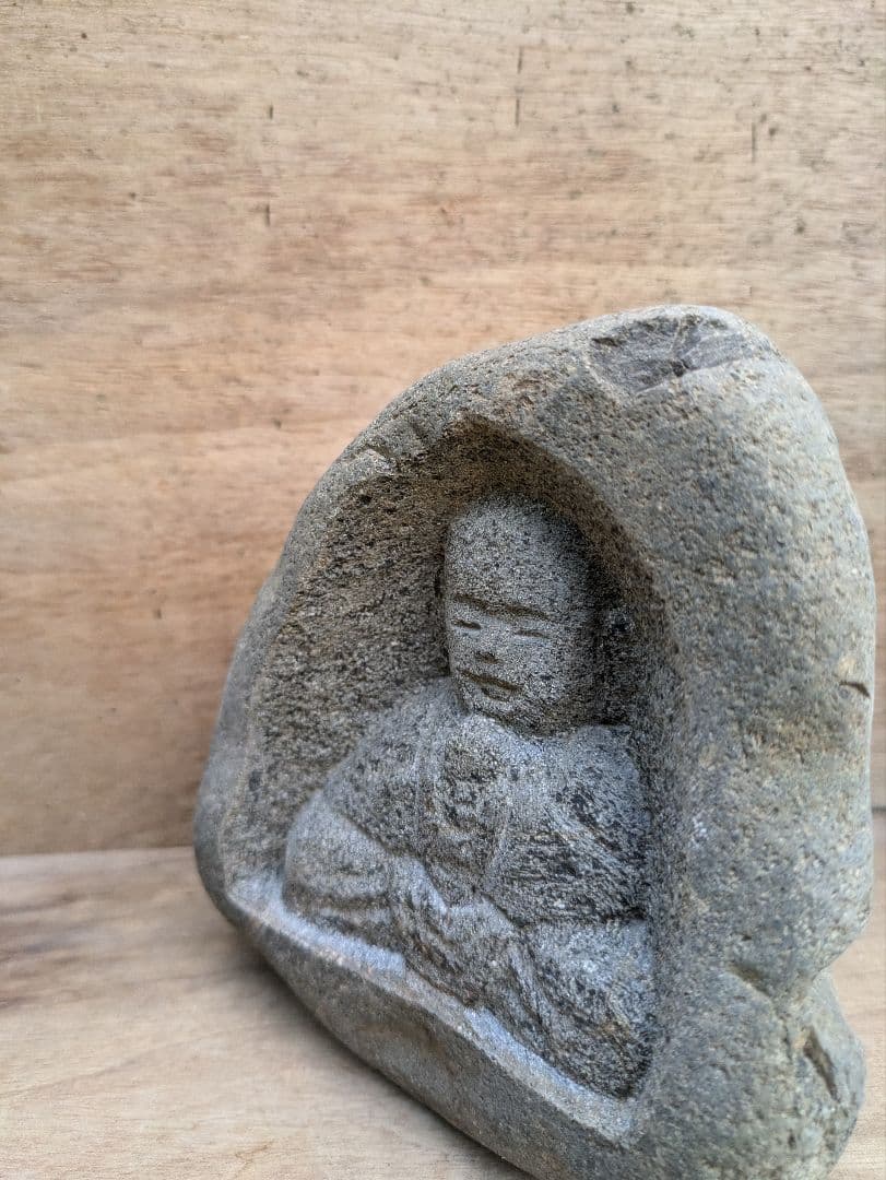 地蔵、宝珠を持つ地蔵、