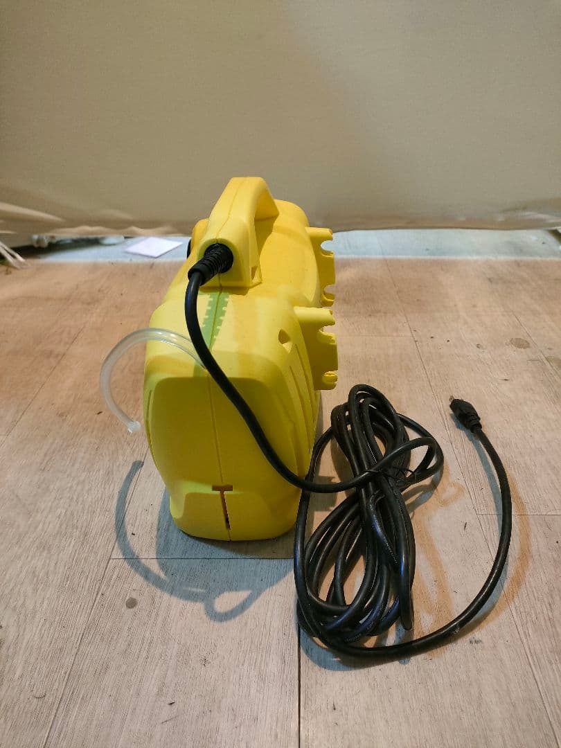 m*e様 KARCHER K2 Classic 高圧洗浄機 本体