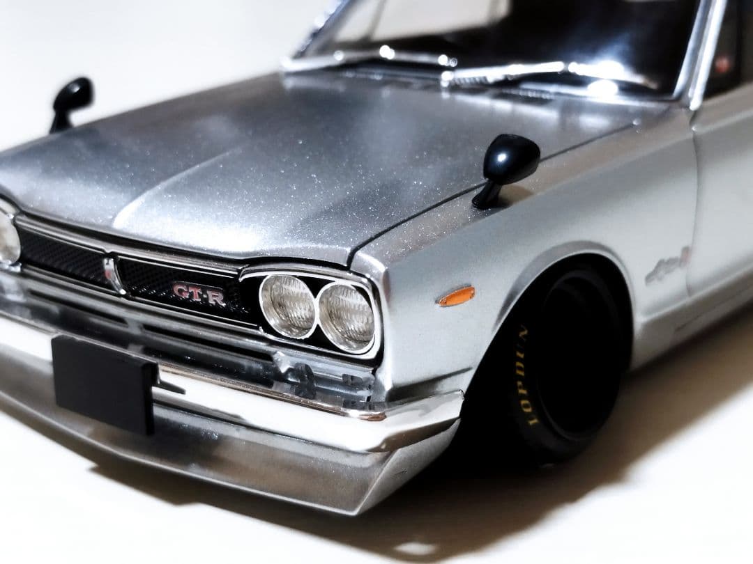 アオシマSKYLINE ハコスカ 2000GT-R KPGC10