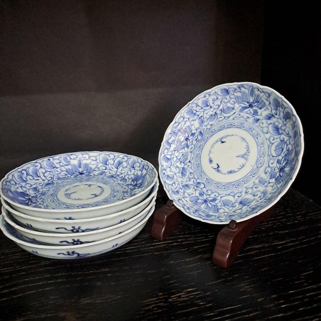 江戸中期　乾隆年　古伊万里　線画華唐草図　五寸皿　向付　膳皿　輪花　五客セット