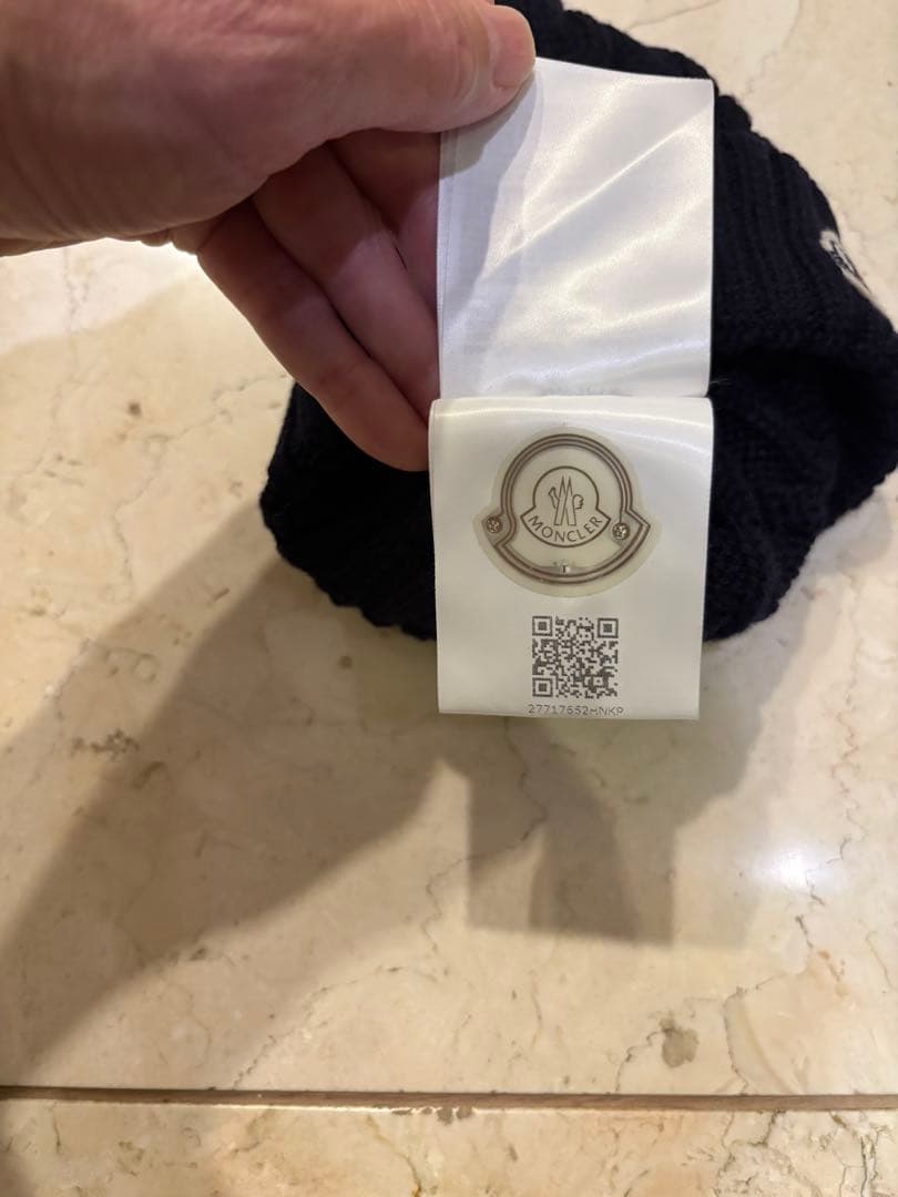 MONCLER ネイビー ニット帽 L