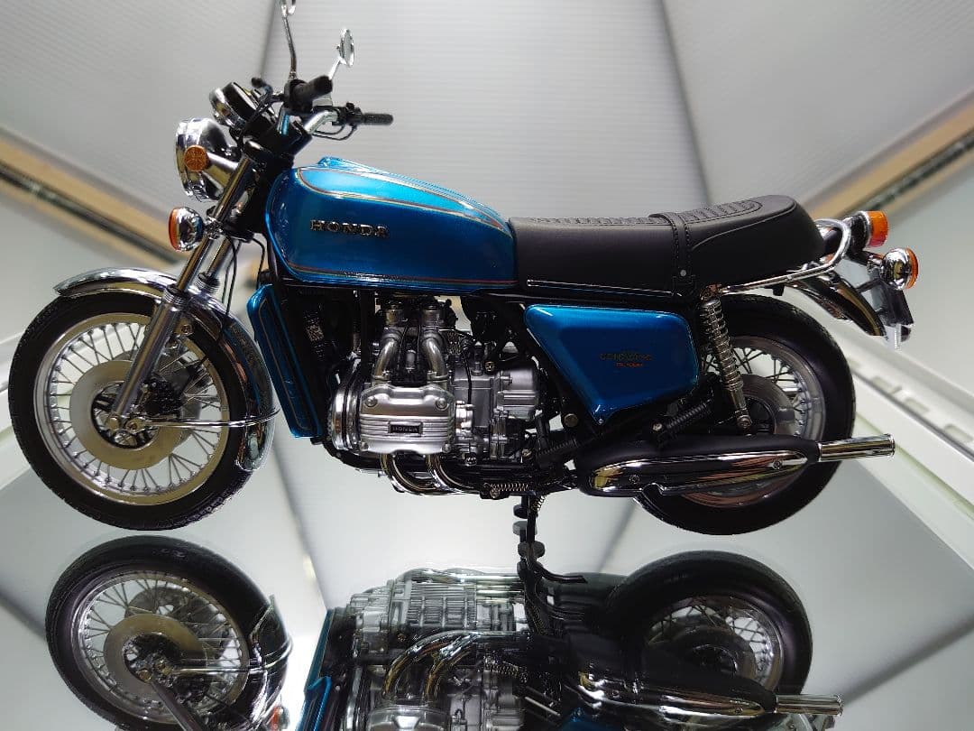 MINICHAMPS　HONDA　ゴールドウイング　1975