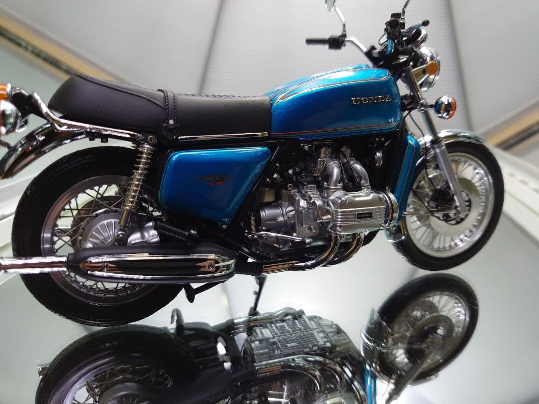 MINICHAMPS　HONDA　ゴールドウイング　1975