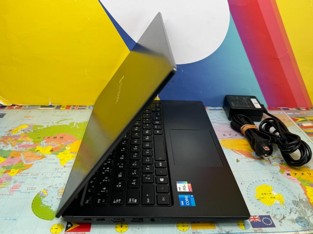 美品 東芝 Dynabook G83/HS 第11世代 13.3型 ノートPC