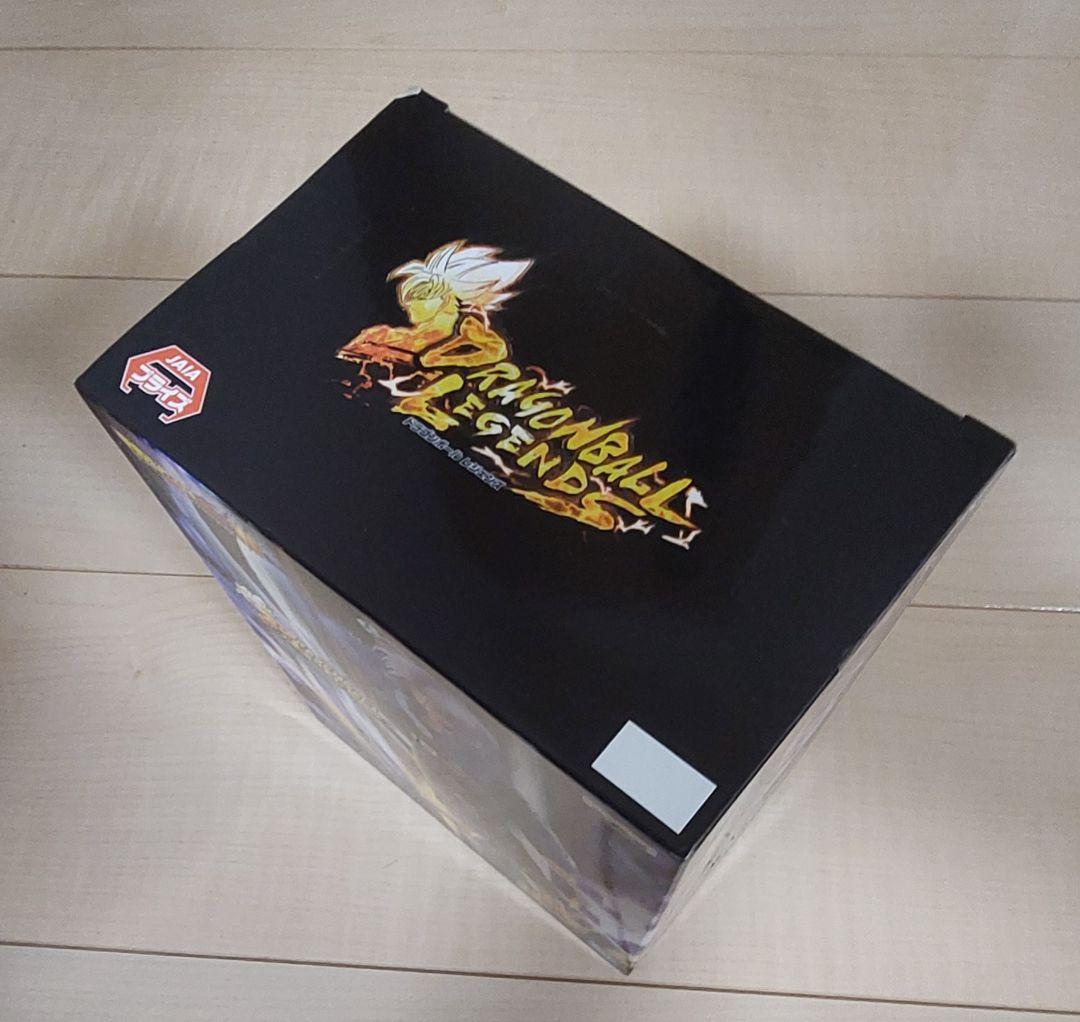 ドラゴンボール　レジェンズ トランクス フィギュア