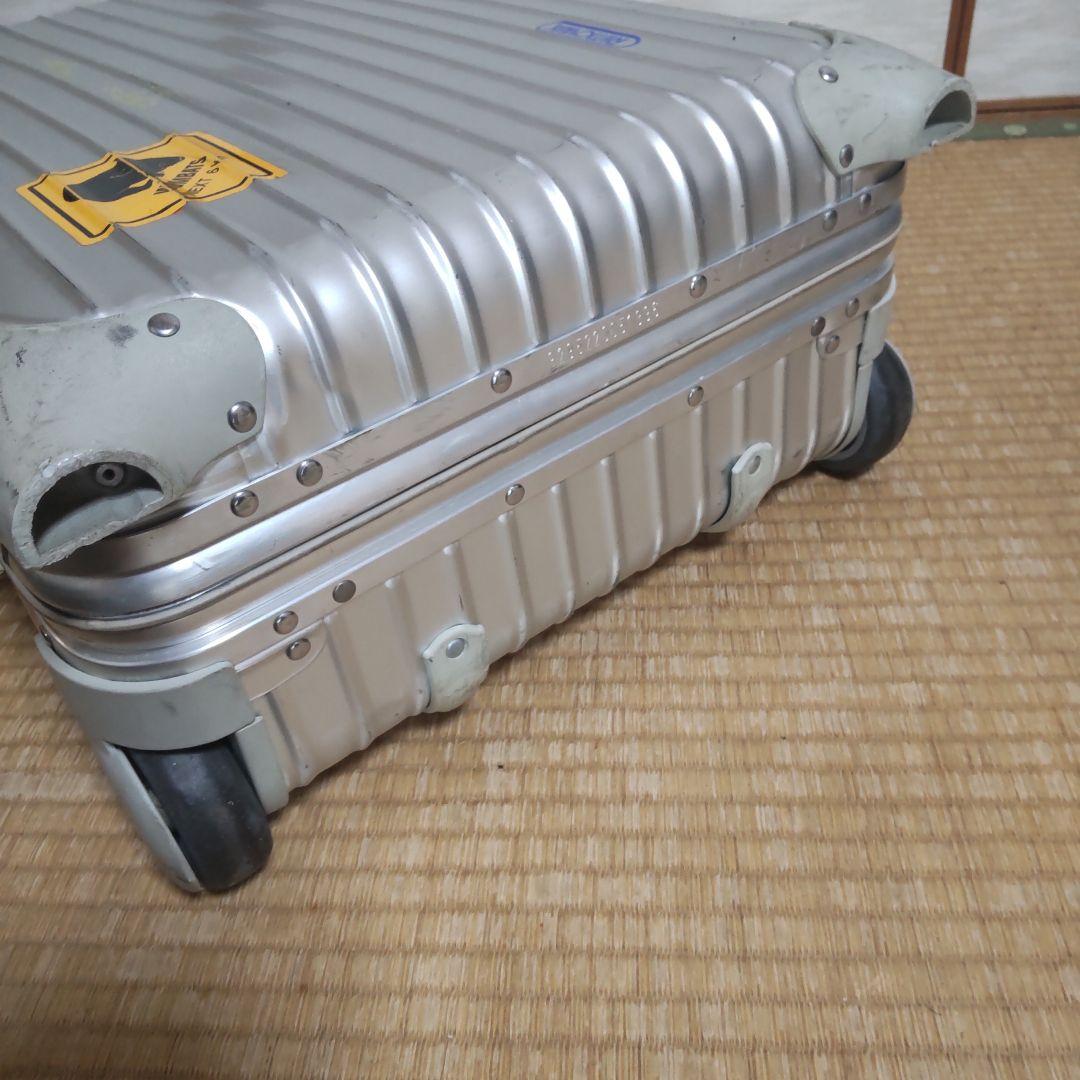 Rimowa シルバー キャリーケース 中型