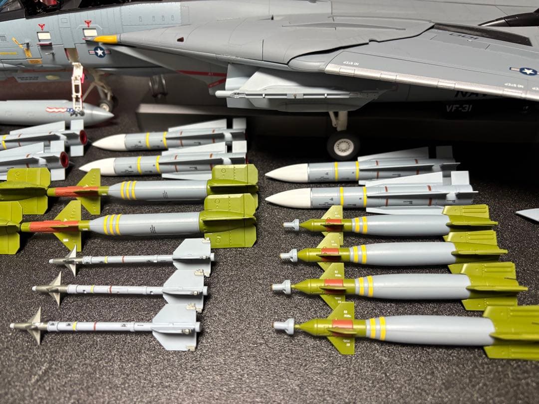 【動作確認済】アシェット 1/32 F-14D トムキャット1〜100号 完成品