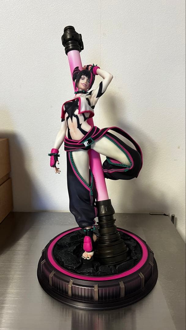 【ほぼ新品】カプコンフィギュアビルダー ストリートファイター6 ジュリ