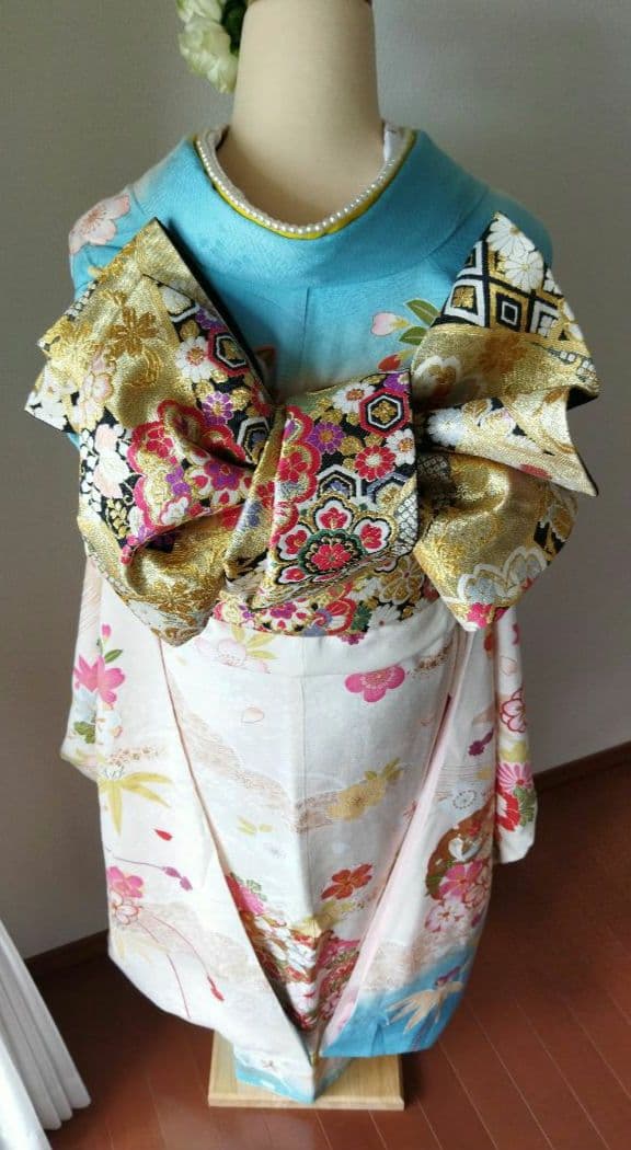 セール中！　367.可愛い振袖7点セット　正絹　フルセット　成人式