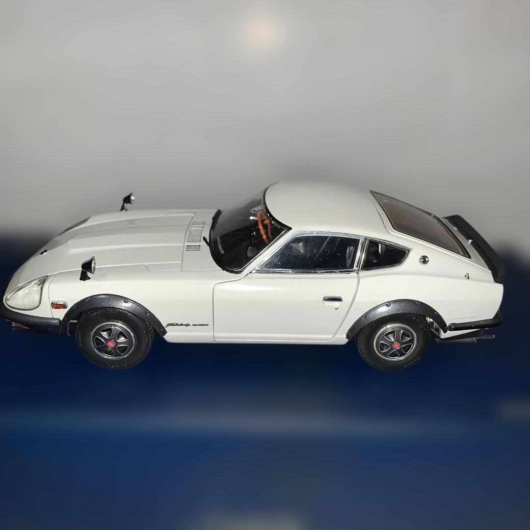 エブロ プレミアムコレクション　日産フェアレディ240Z-G 1/24 ホワイト
