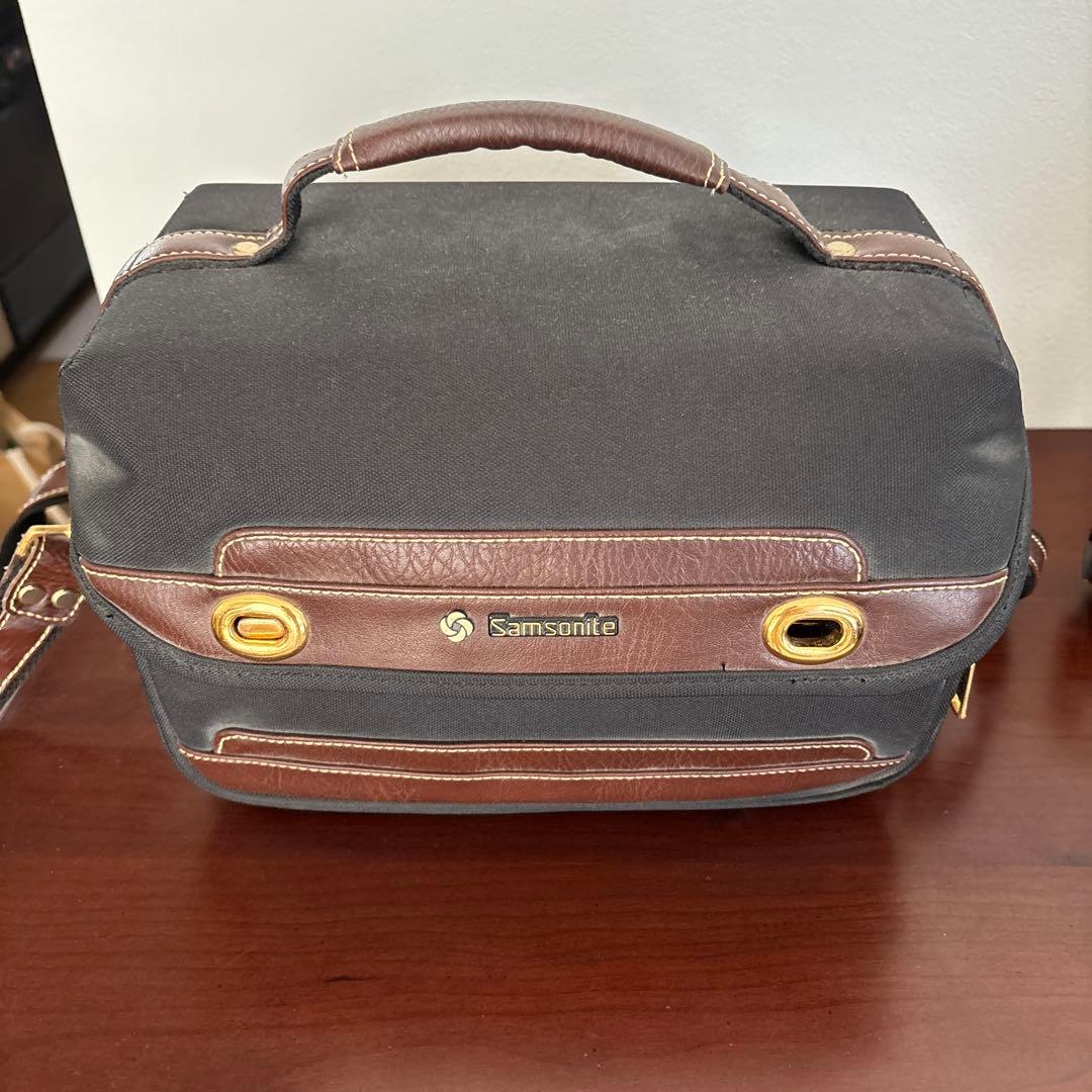 MINOLTA Switch 8フィルムカメラ TAMRONレンズ付きバッグ付き