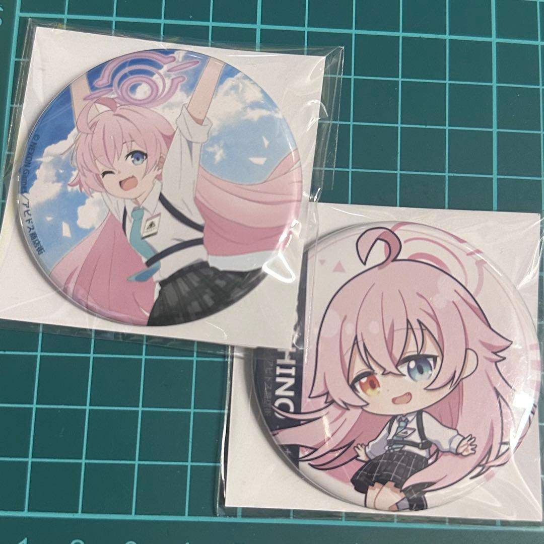 ブルーアーカイブ ブルアカ　くじメイト 缶バッジ 小鳥遊ホシノ　セット