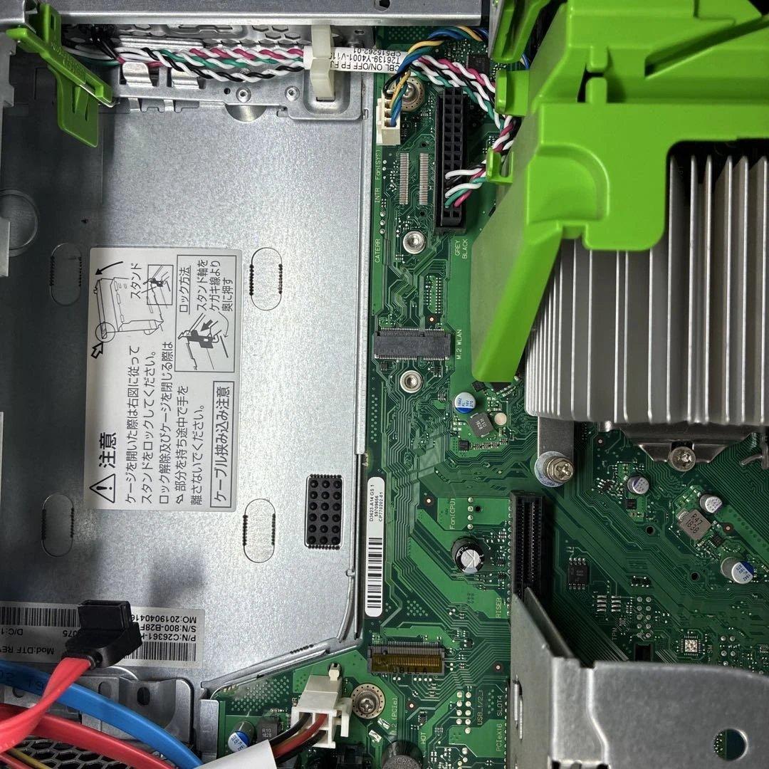 第8世代！Core i3！富士通 ESPRIMOD588/VX本体のみジャンク品