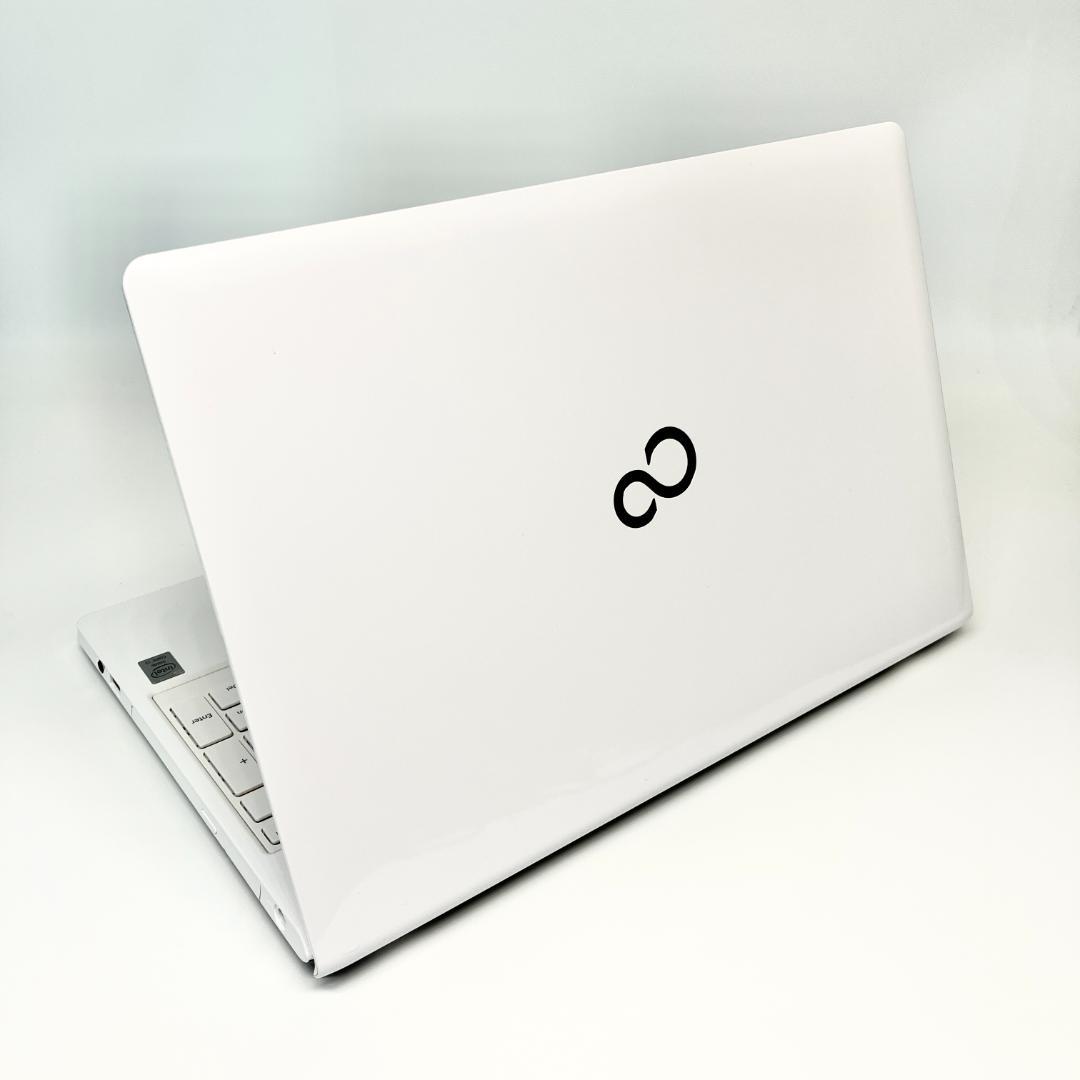 ⭕今だけ特価⭕極上美品✨ブルーレイ SSD Windows11 ノートパソコン白