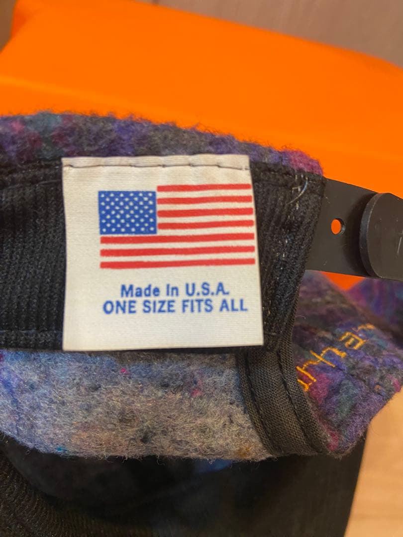 Carhartt 幾何学柄　ネイティブ柄　キャップ