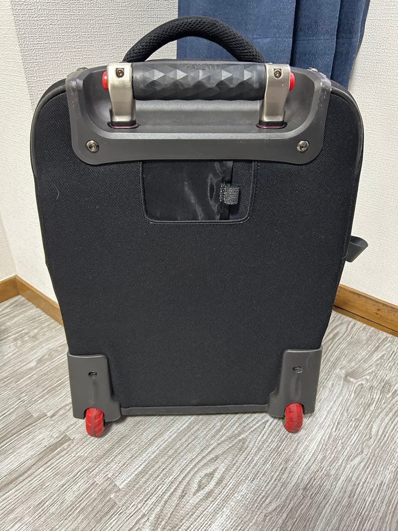 値下げしまさた【希少】THE NORTH FACE キャリーバッグ 機内持込可