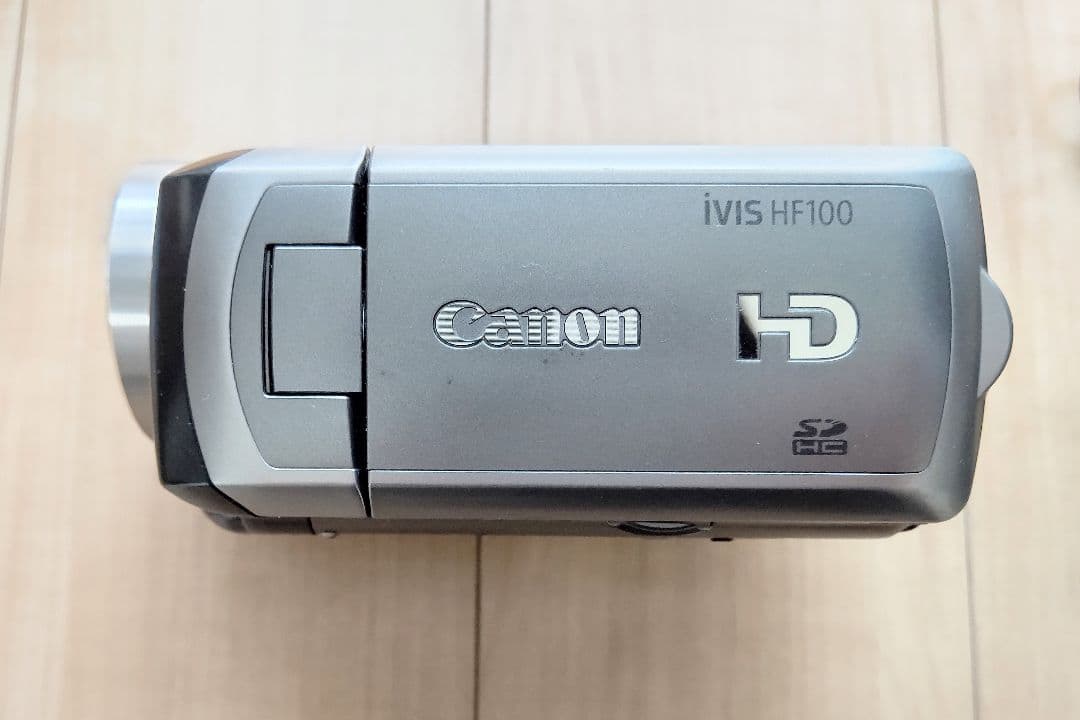 キヤノン HDビデオカメラ iVIS HF100