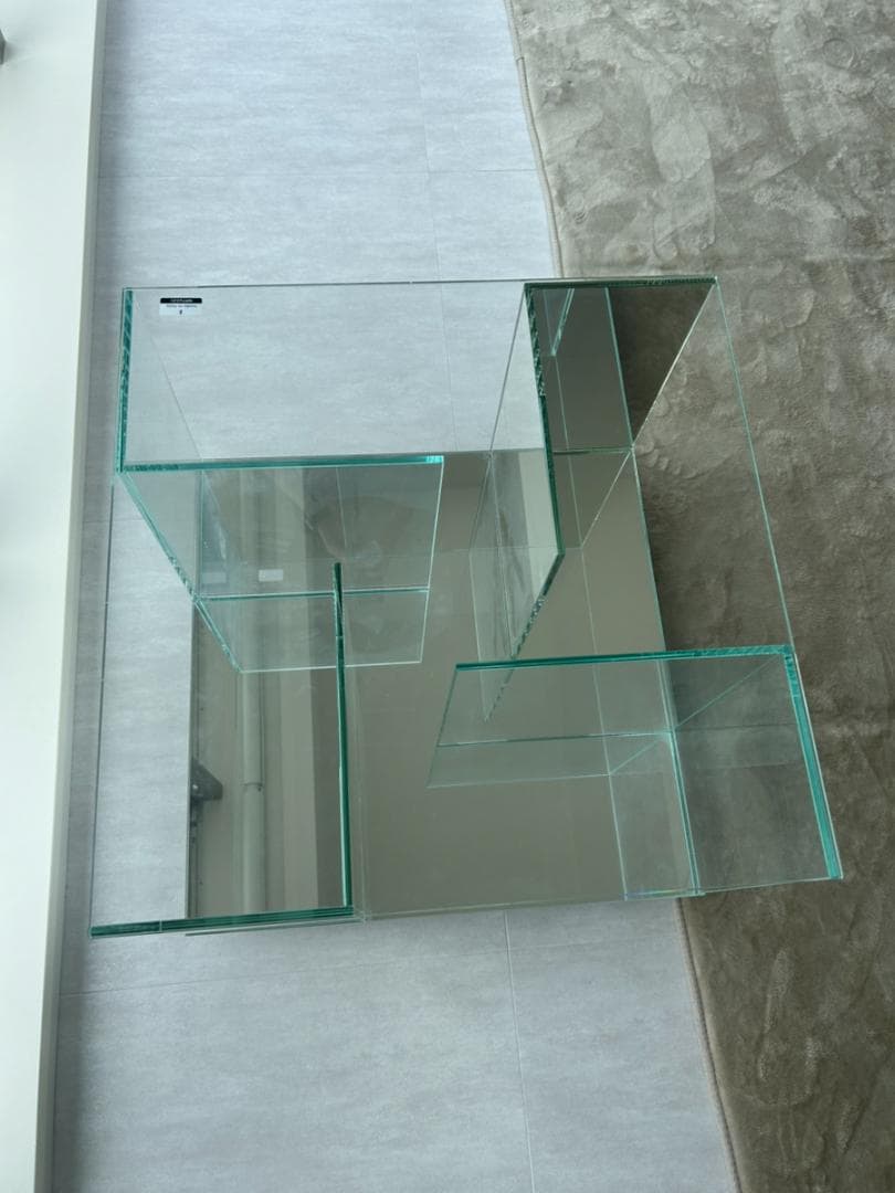 Natuzzi ナツッジ イタリア ガラステーブル サイドテーブル ラビリント