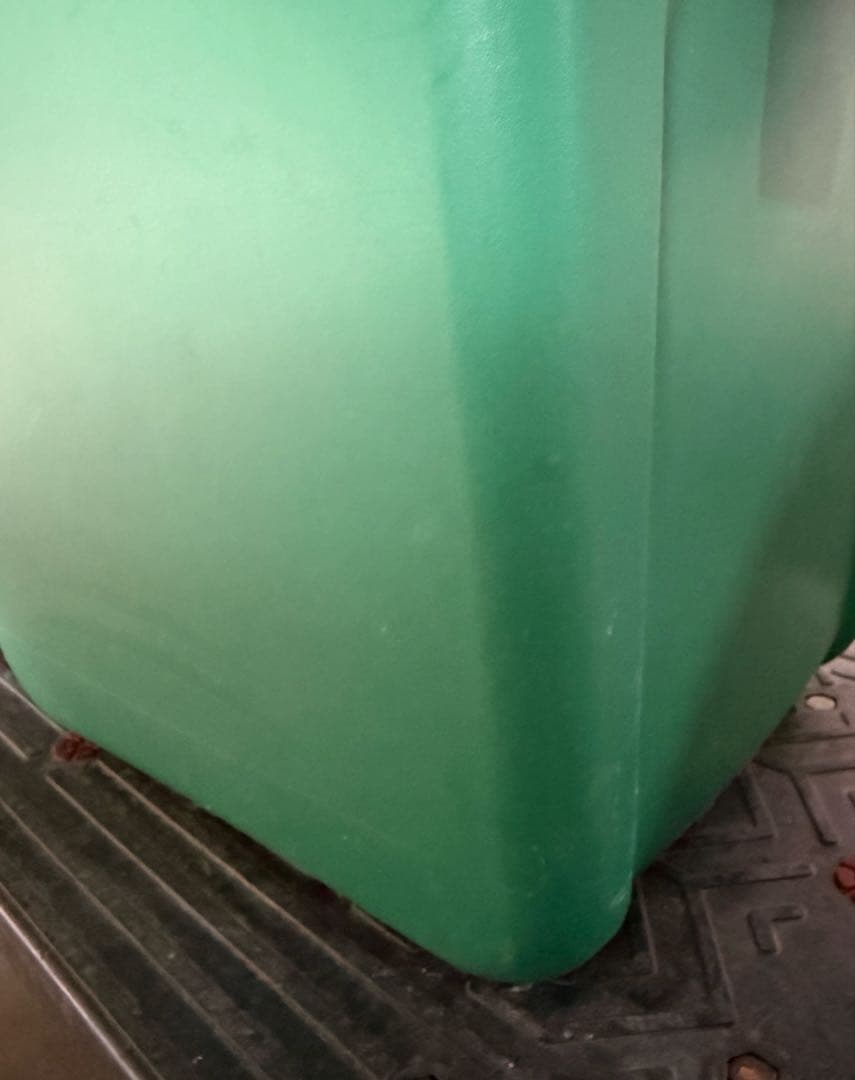 HITACHI UL 18DSL 冷温庫　緑クーラーボックス