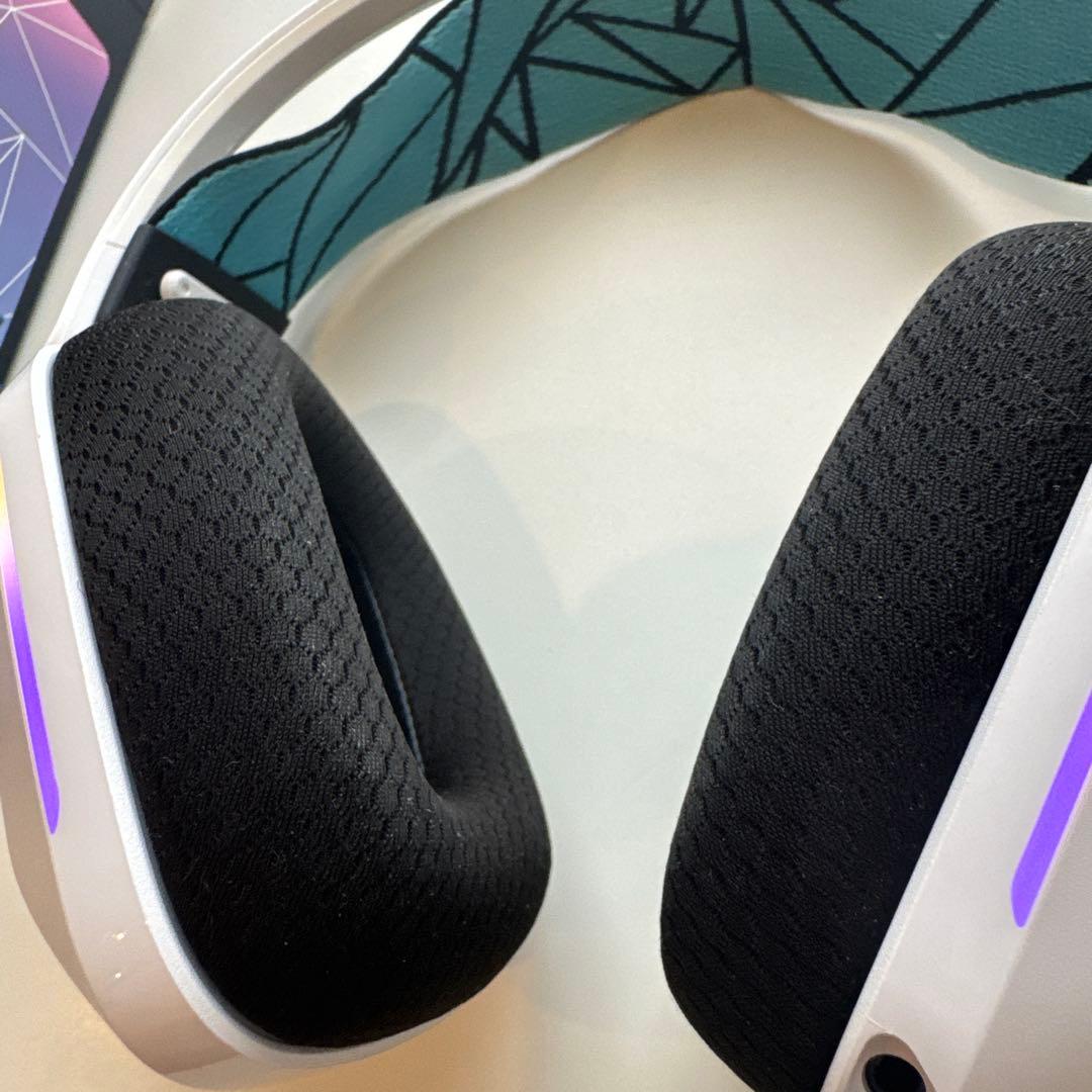 Logicool G733（LoLモデル） ワイヤレスヘッドセット