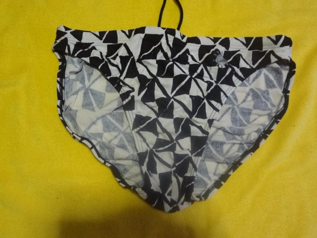 ELITIPO 水着 Lサイズ 白黒幾何学模様 新品未使用品