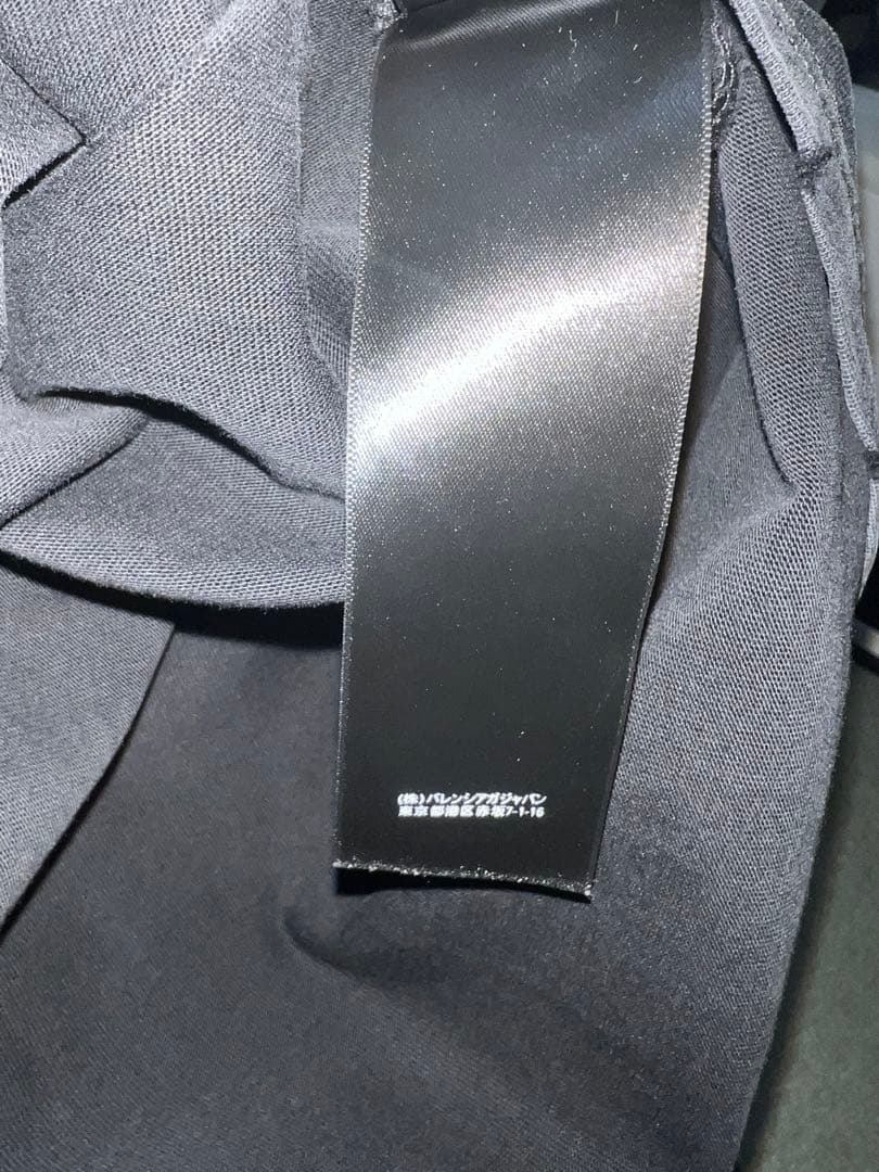 BALENCIAGA オーバーサイズブラックTシャツ Mサイズ