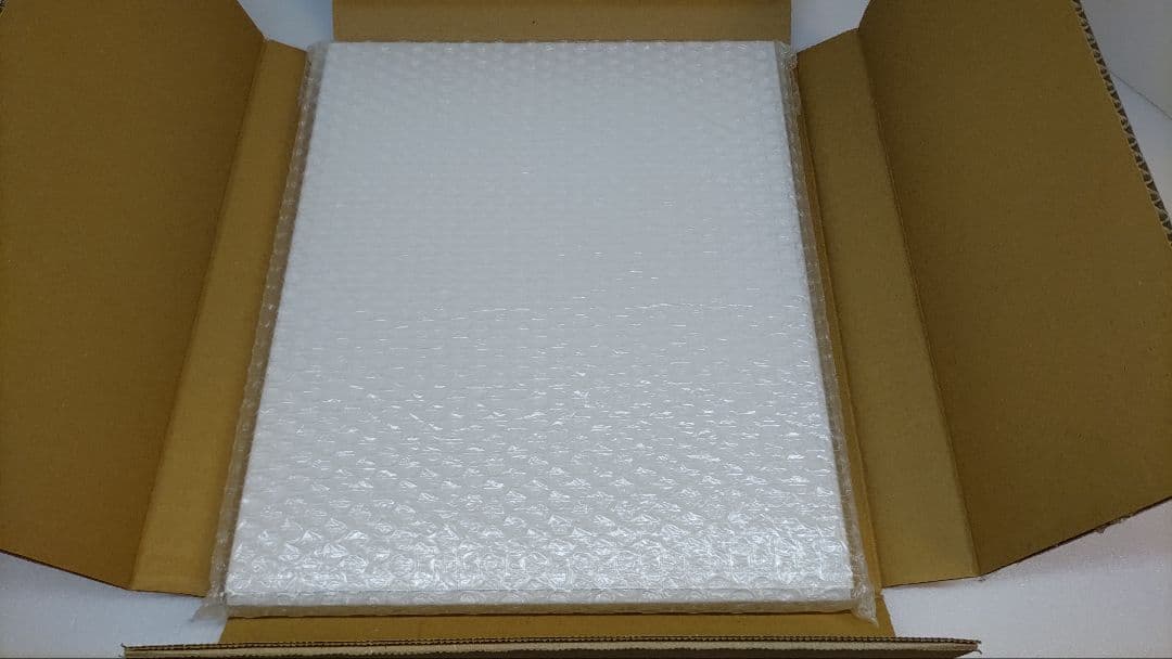 バンダイナムコ 株主優待 アートコレクション シャア・アズナブル ガンダム