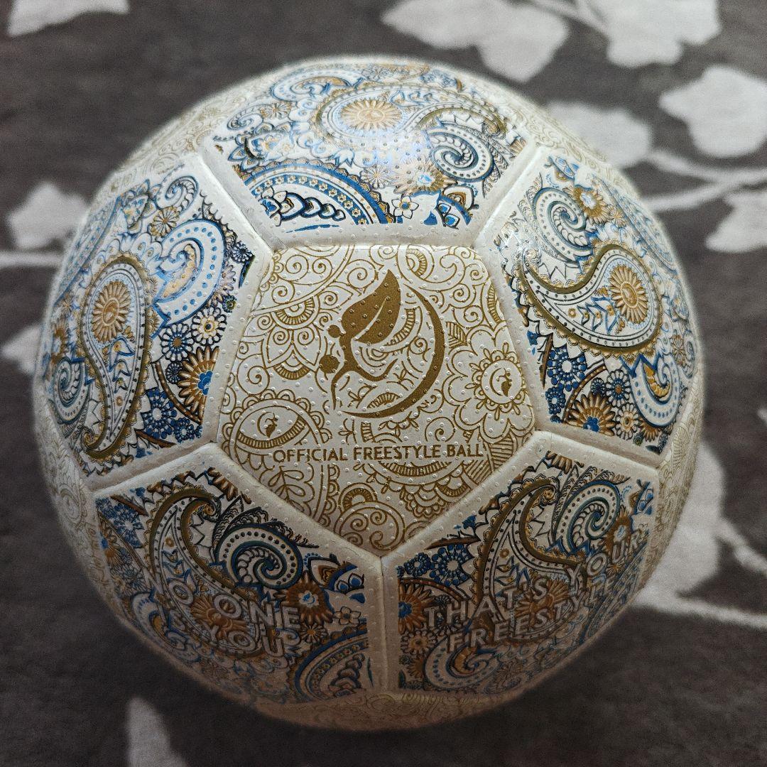 サッカーボール HOMA OFFICIAL FREESTYLE BALL