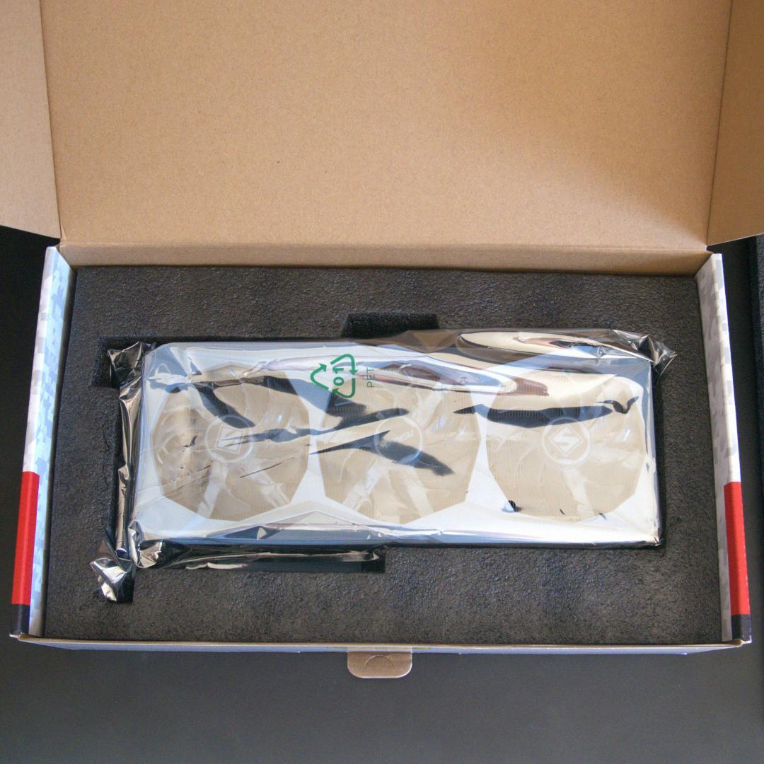 グラフィックボード・グラボ・ビデオカード ASRock 16GB RX7800XT SL 16GO