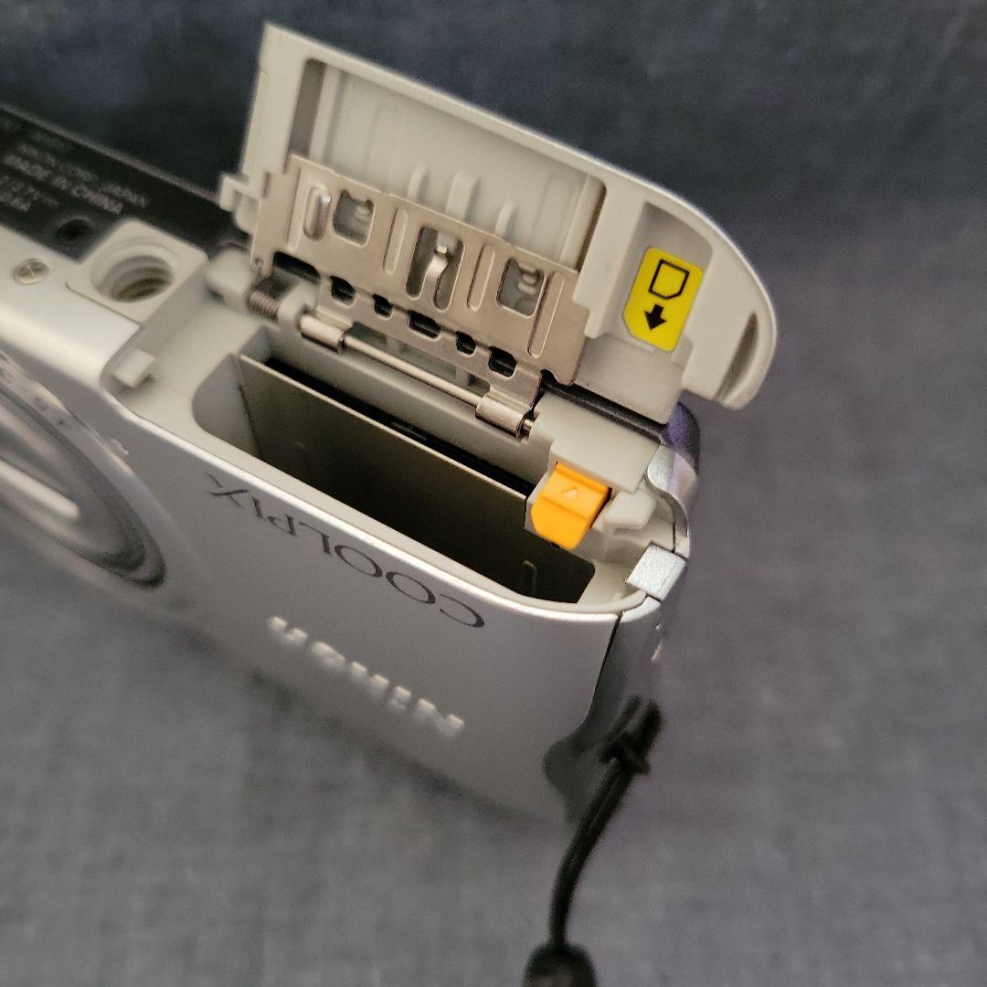 【ジャンク】Nikon デジタルカメラ　COOLPIX A300