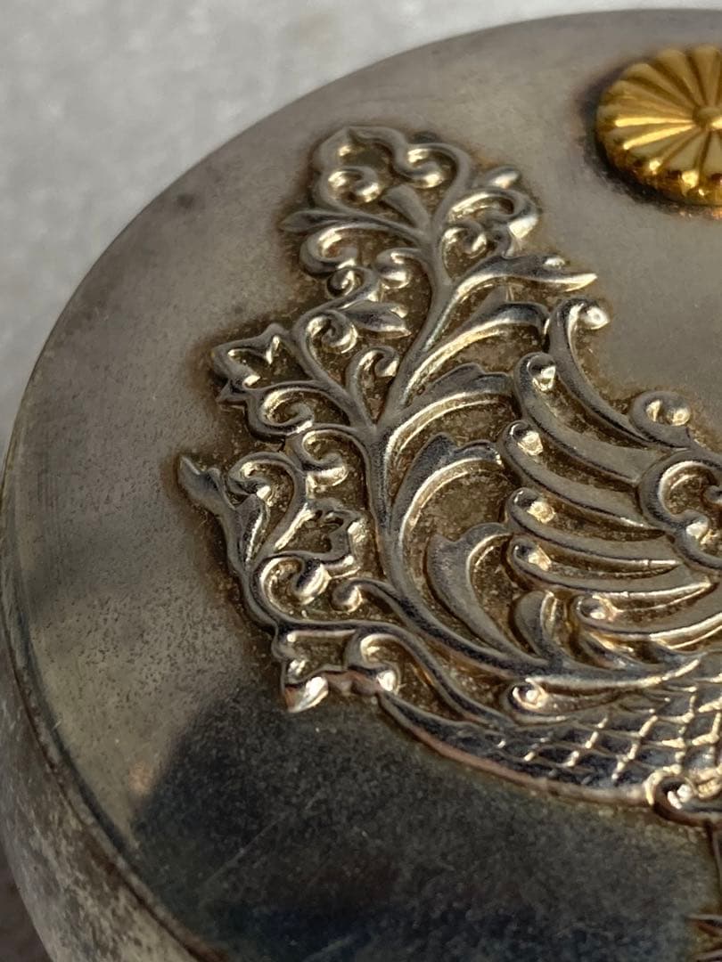 ②希少 天皇家下賜品 銀製 棗形 金象嵌 菊花紋章 鳳凰盛上文 ボンボニエール