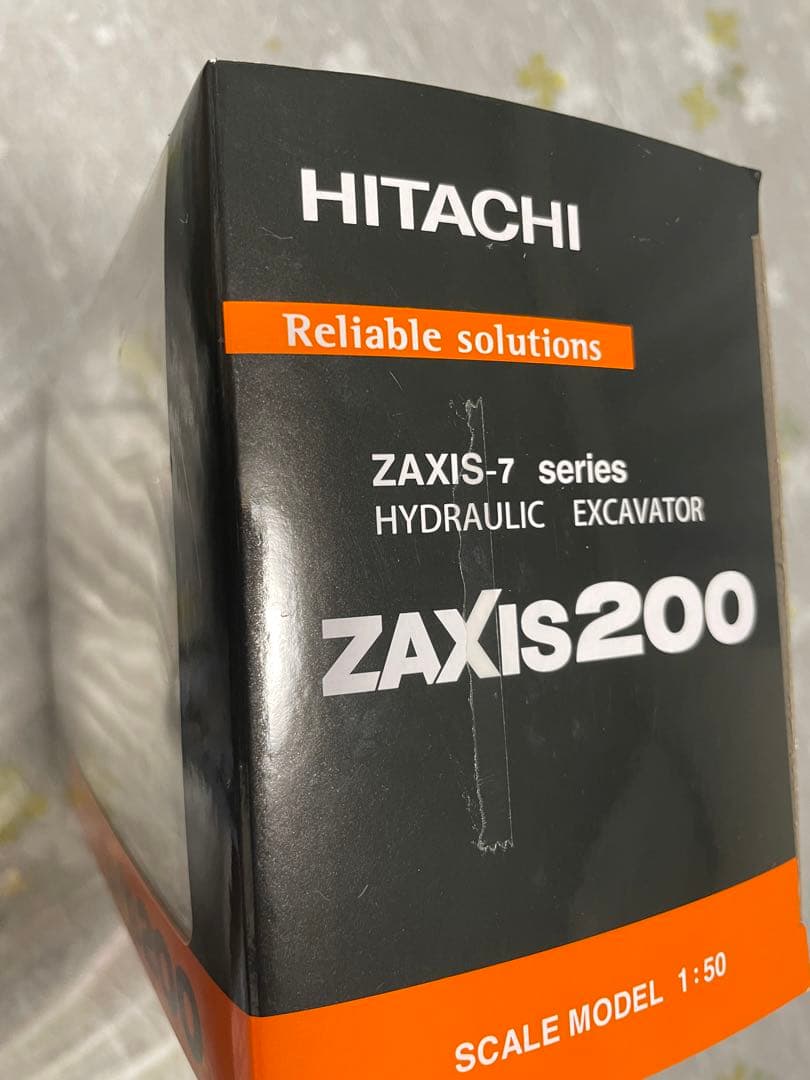 ミニカー 1/50 HITACHI ZAXIS200