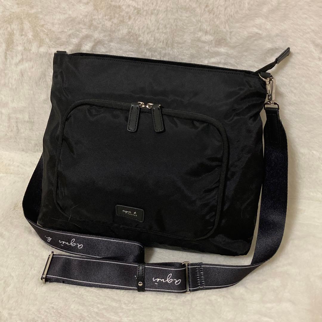 極美品 アニエスべー ナイロンショルダーバッグ　斜め掛け ロゴテープ