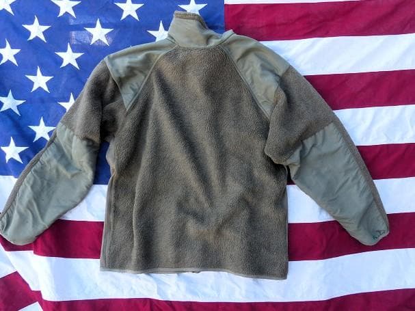 米軍実物　ポーラテックフリースジャケット　M-R　コヨーテ ECWCS　150