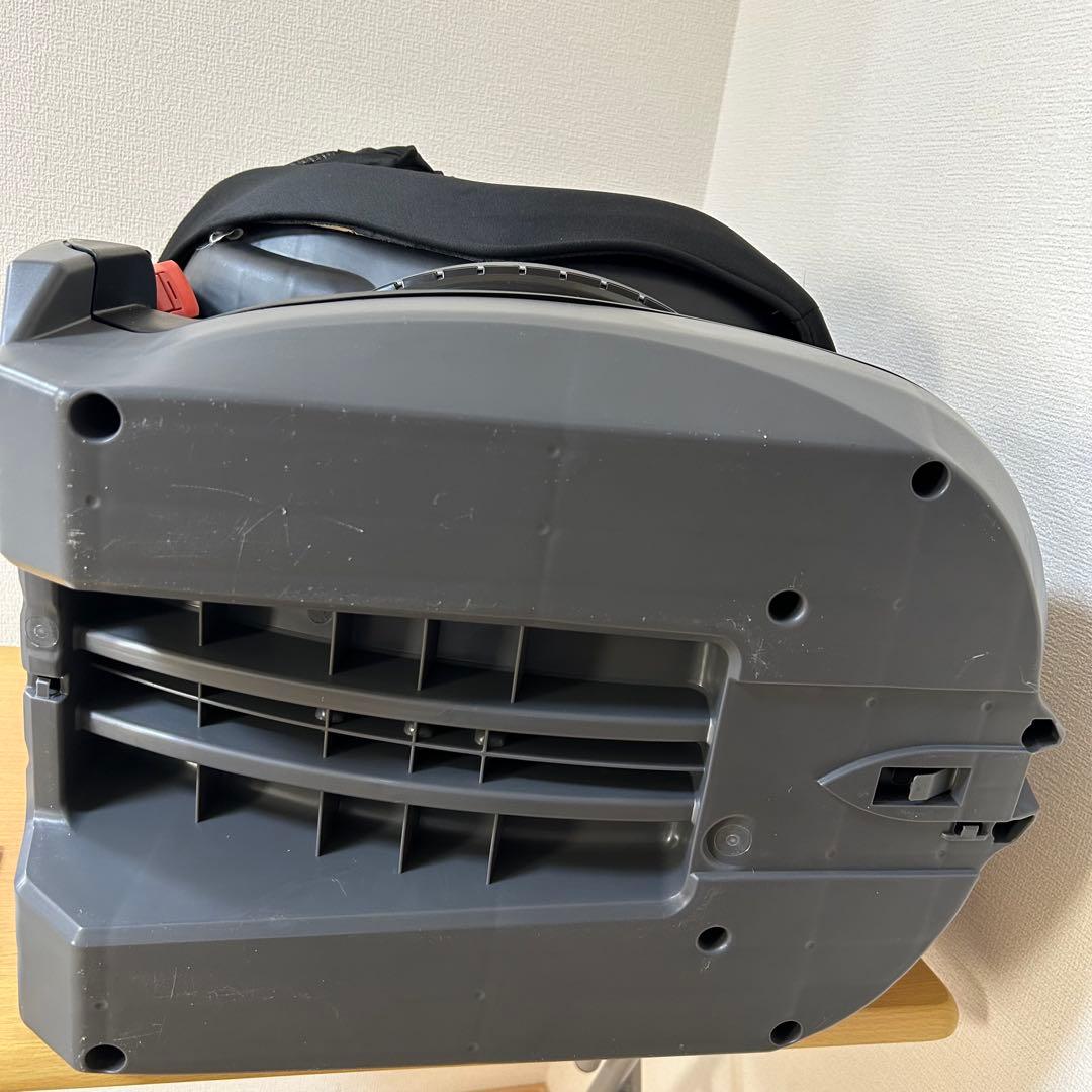 コンビ クルムーヴスマート エッグショックJG-600ブラック チャイルドシート