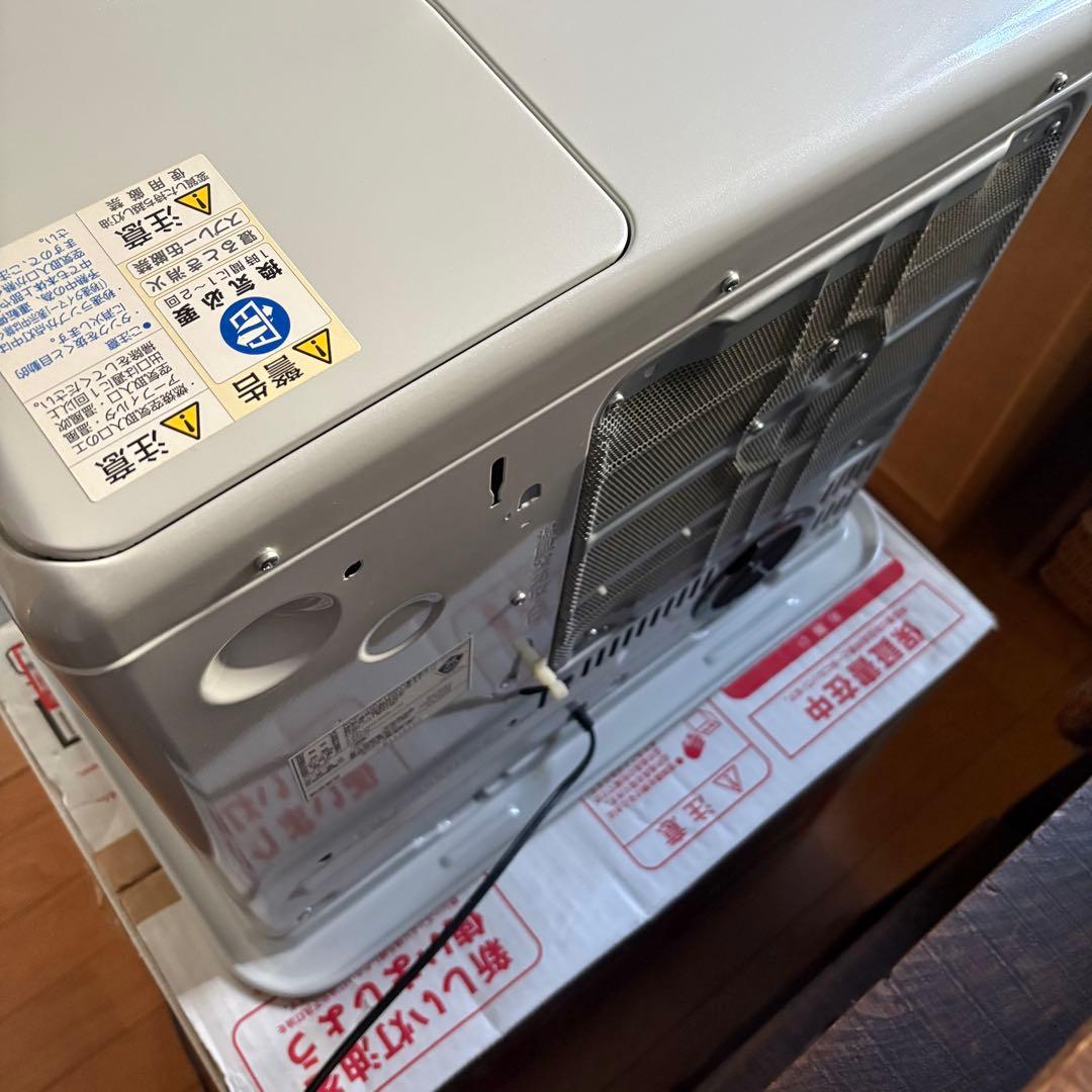 コロナ　石油ファンヒーター　KCF-G5715BY 本日限定値下げ価格