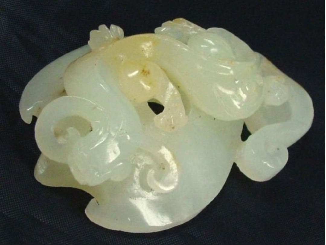 美品　和田白玉「貔貅（ひきゅう）吊飾」