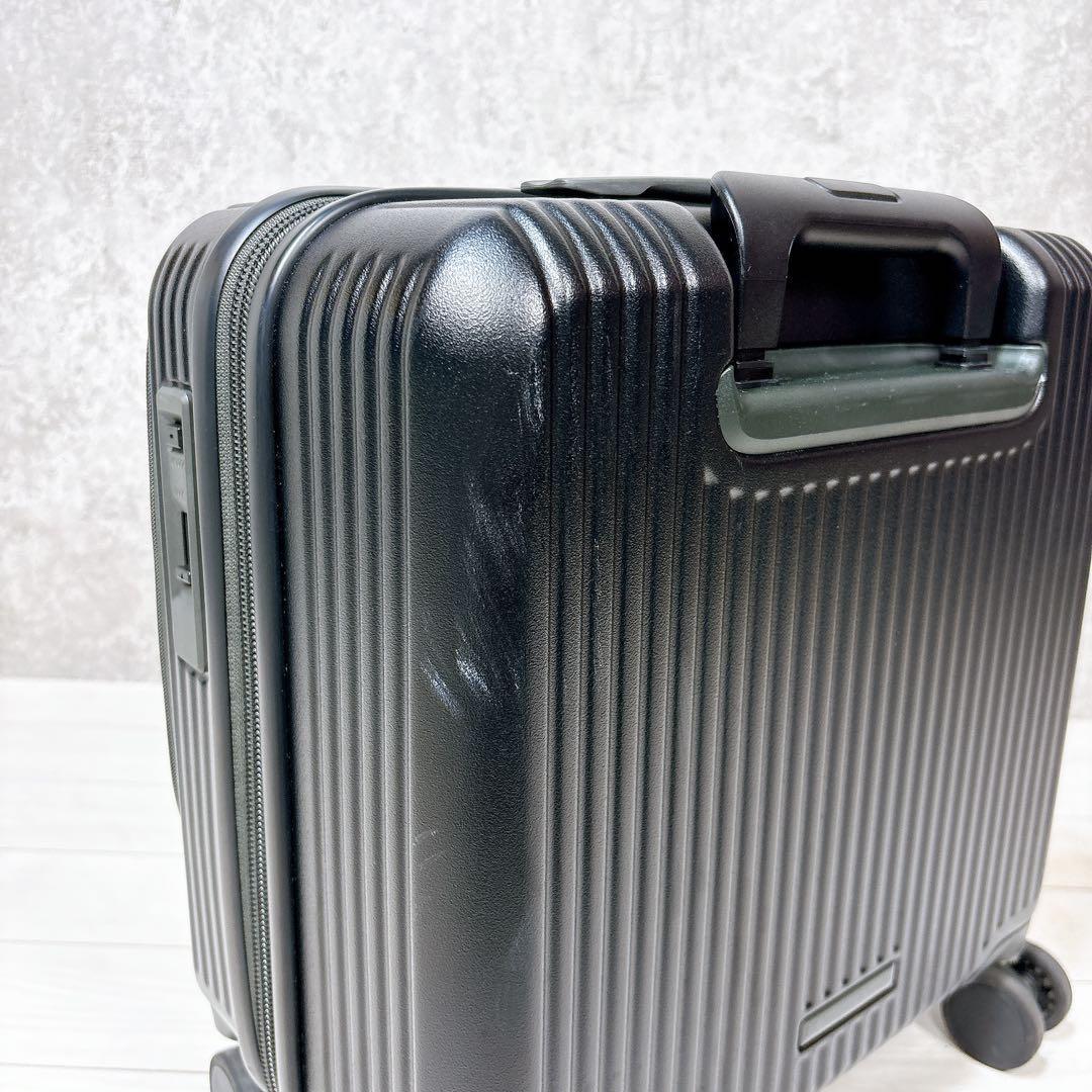 【美品】innovator イノベーター スーツケース 33L 機内持込み可