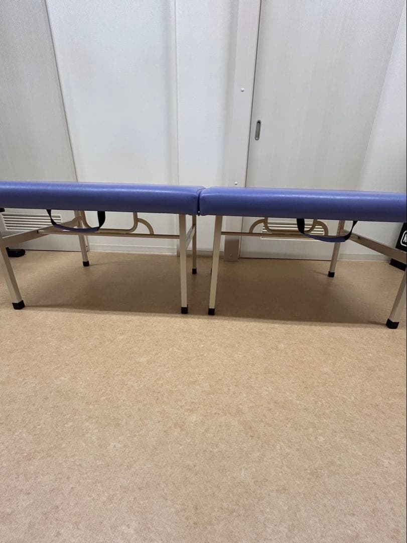 高田ベット　折りたたみベッド　マッサージベット