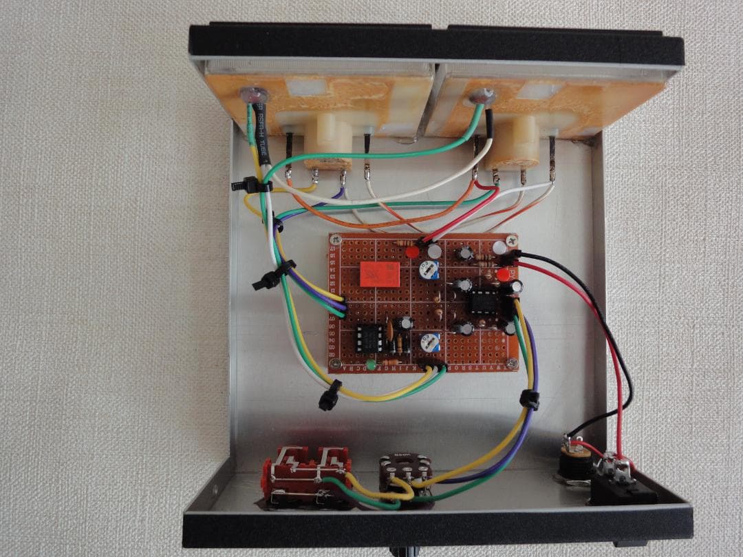 自作ステレオVUメーター214号機(TEACピーク表示機能LED付)