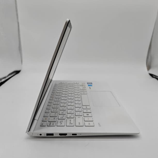 超軽量★ LG gram 13 i5-8 16GB SSD256GB オフィス