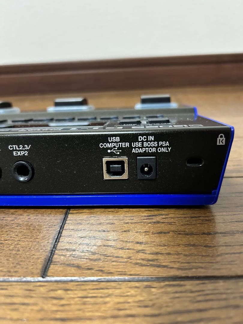 BOSS GT-1 ギターエフェクター 本体