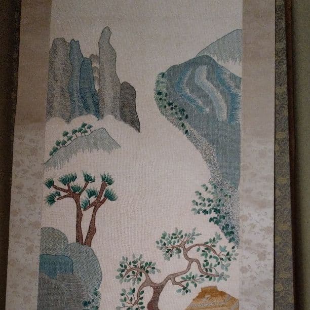 掛け軸　戸塚刺繍